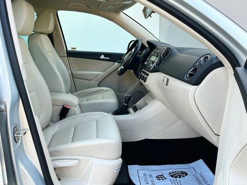 Used 2014 Volkswagen Tiguan SE FWD image 22