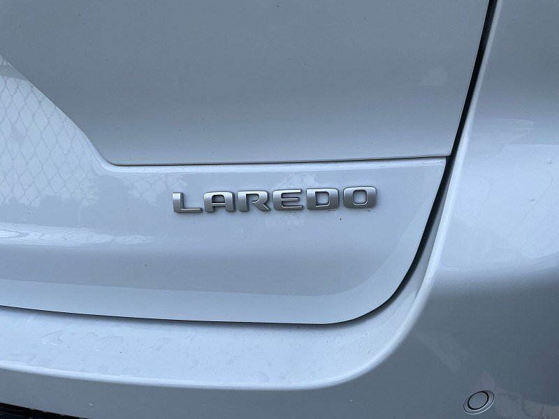 Used 2025 Jeep Grand Cherokee L Laredo AWD/4WD image 5