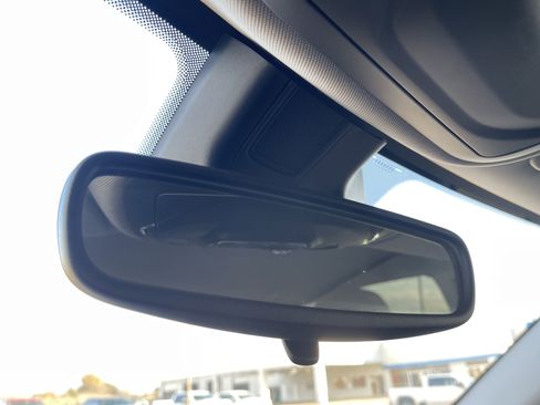 Used 2023 Jeep Grand Cherokee L Limited w/ Black Appearance Package image 35