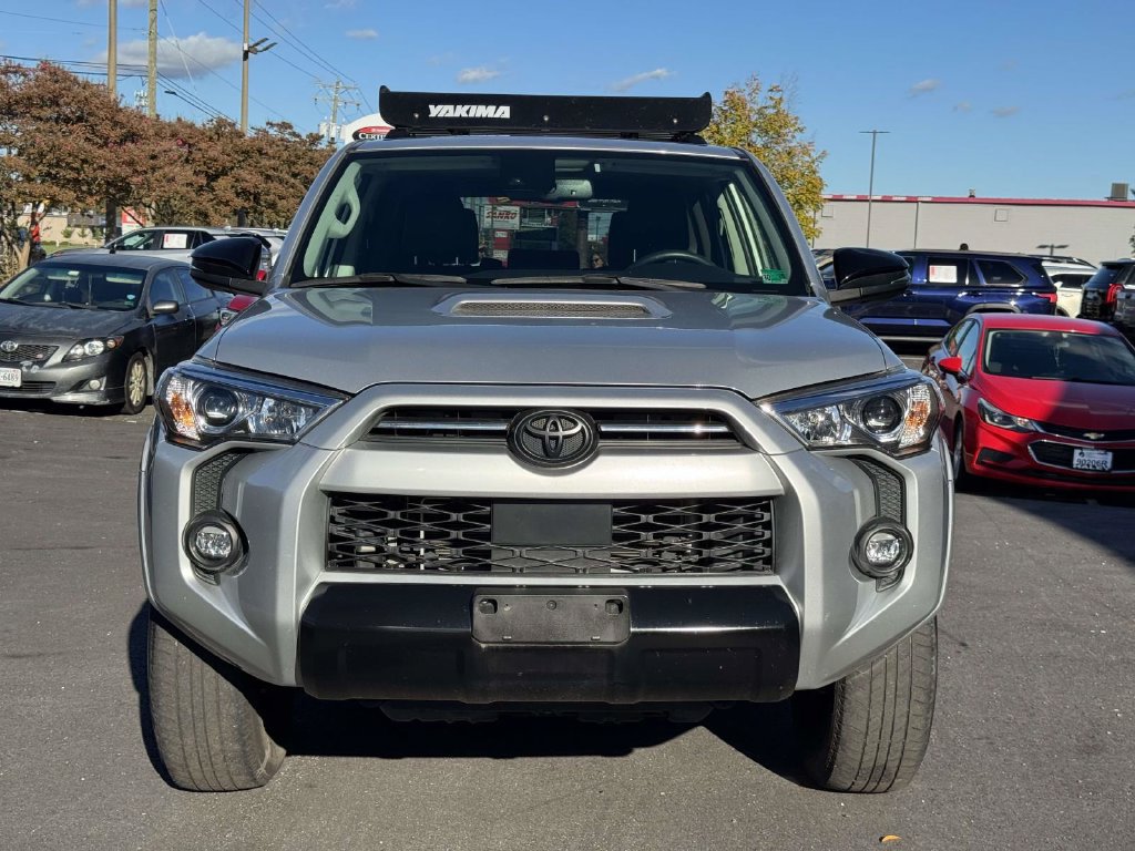 Used 2021 Toyota 4Runner Venture w/ Moonroof Package AWD/4WD image 26