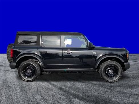 Certified 2026 Ford Bronco Big Bend w/ Black Diamond Package AWD/4WD image 3