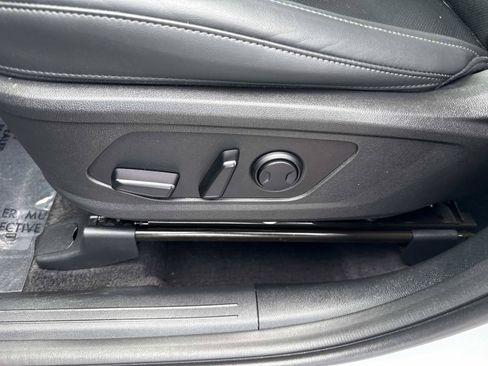 Used 2023 Kia Sorento SX AWD/4WD image 21
