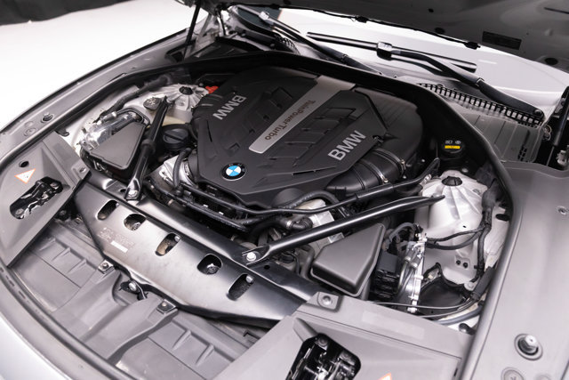 Used 2014 BMW 750i RWD image 43