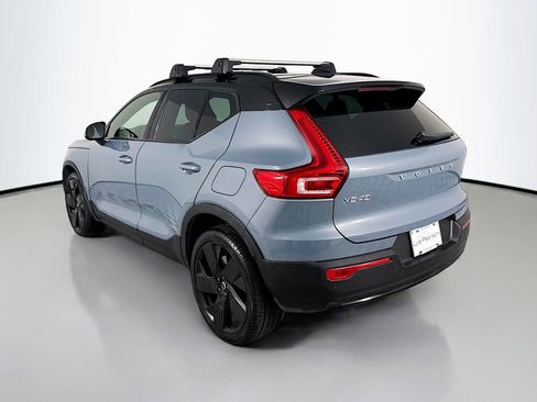 Used 2023 Volvo XC40 Recharge Ultimate AWD/4WD image 3