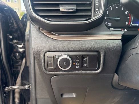 Certified 2023 Ford Explorer Limited w/ Limited Technology Package AWD/4WD image 19