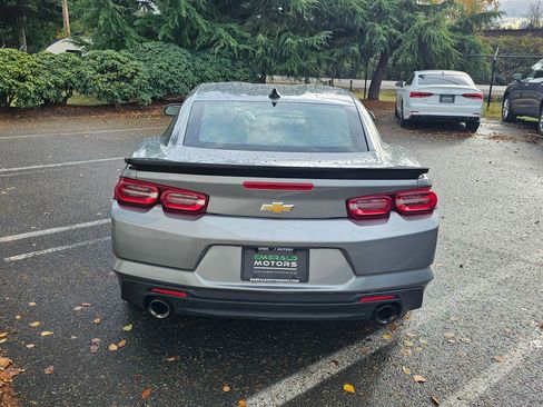 Used 2023 Chevrolet Camaro LT image 4