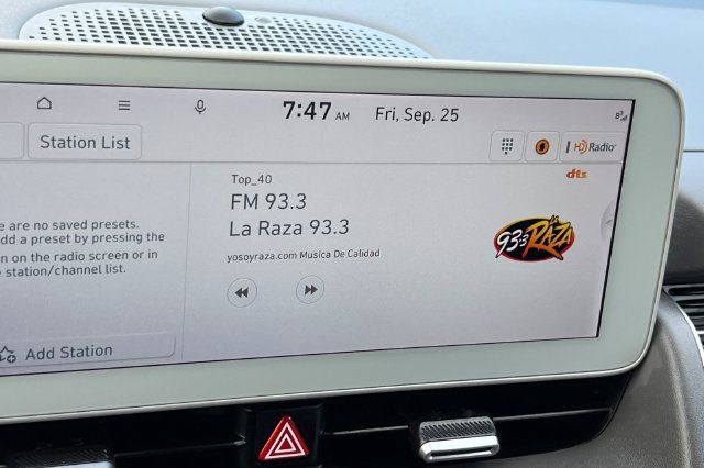 Certified 2024 Hyundai Ioniq 5 SEL RWD image 23