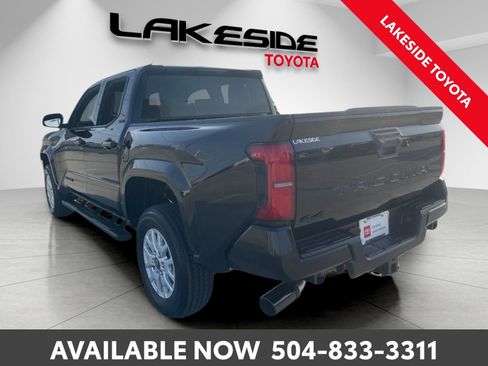 Certified 2026 Toyota Tacoma SR5 image 5