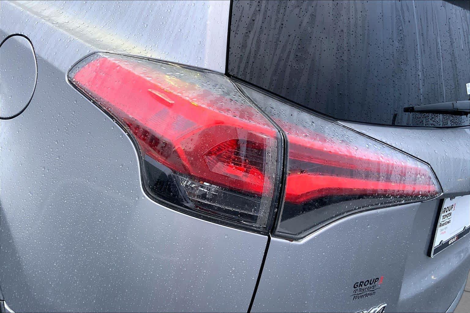 Used 2017 Toyota RAV4 XLE w/ Plus Special Value Package FWD image 25