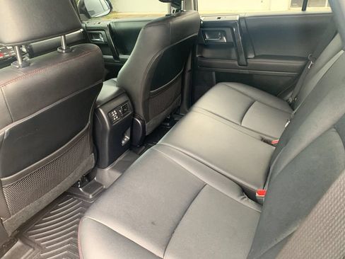 Used 2023 Toyota 4Runner TRD Off-Road Premium w/ Moonroof Package AWD/4WD image 14