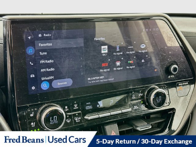 Used 2023 Toyota Highlander Limited AWD/4WD image 20