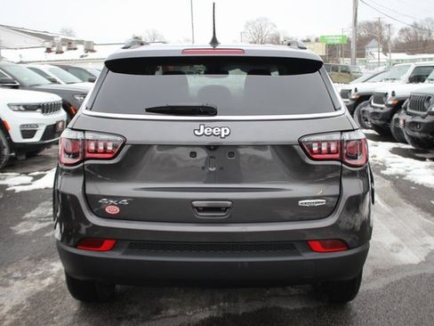 Used 2022 Jeep Compass Latitude w/ Convenience Group image 28