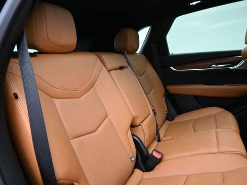 Certified 2023 Cadillac XT5 Premium Luxury AWD/4WD image 32
