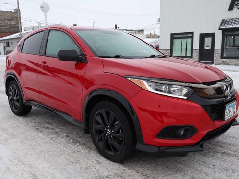 Used 2022 Honda HR-V Sport image 2
