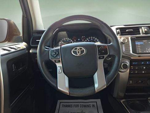 Used 2019 Toyota 4Runner Limited image 12