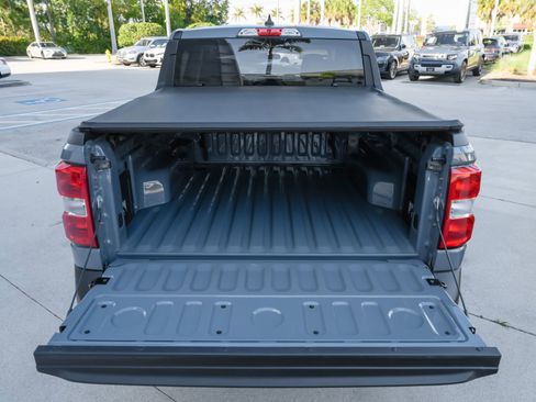 Used 2023 Ford Maverick XLT image 40