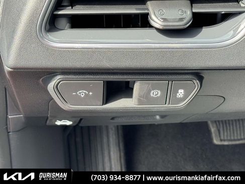 New 2025 Kia K4 EX image 16