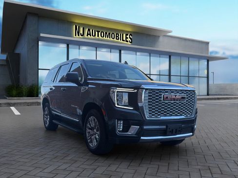 Used 2021 GMC Yukon Denali image 1