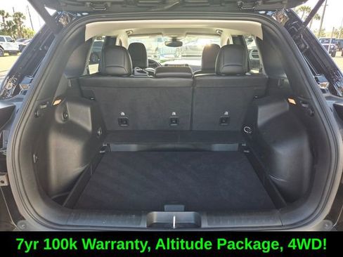 Certified 2023 Jeep Cherokee Altitude Lux AWD/4WD image 14