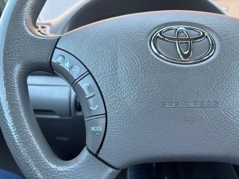 Used 2005 Toyota Camry SE FWD image 24
