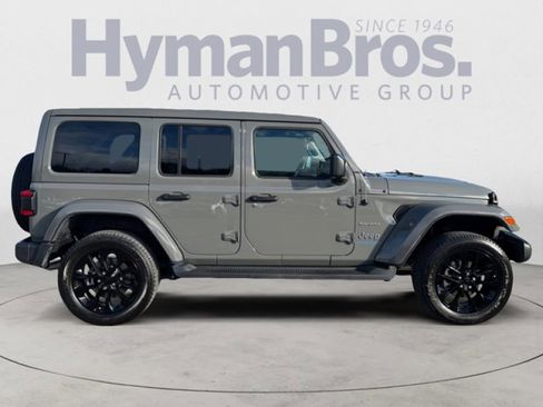 Used 2023 Jeep Wrangler Unlimited Sahara w/ Cold Weather Group image 2