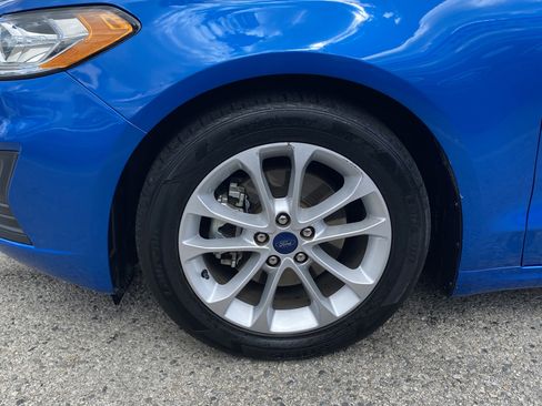 Used 2020 Ford Fusion SE image 20