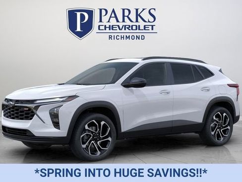 New 2026 Chevrolet Trax RS image 2