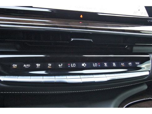 Certified 2024 Cadillac Escalade Sport Platinum w/ LPO, ONYX Package AWD/4WD image 25