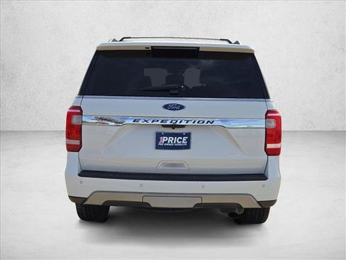 Used 2020 Ford Expedition XLT w/ Equipment Group 202A image 7