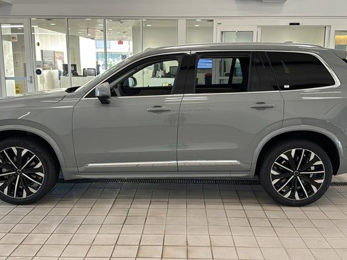 Used 2026 Volvo XC90 B6 Plus w/ Protection Package Premier image 8