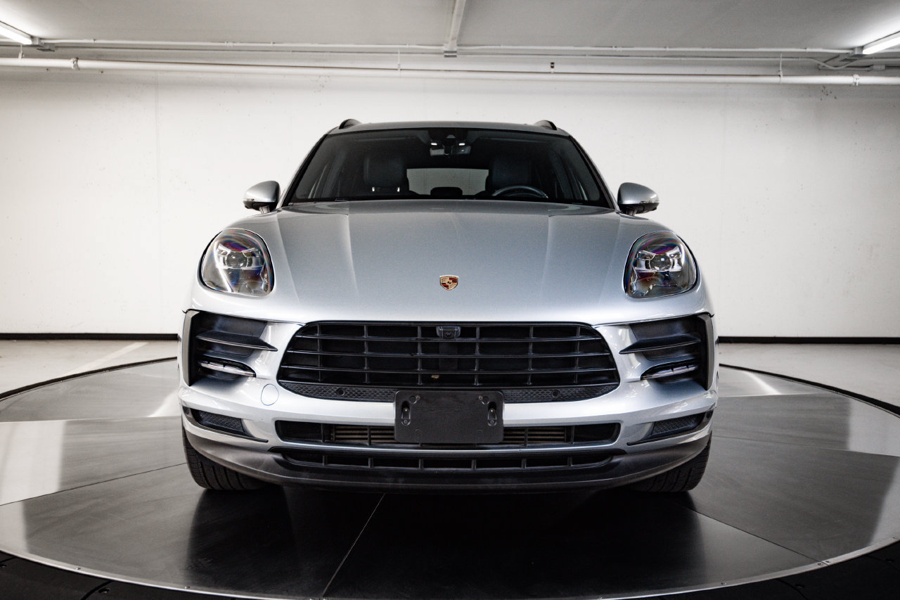 Certified 2021 Porsche Macan AWD/4WD image 10
