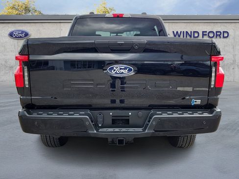 Used 2025 Ford F150 Lightning XLT AWD/4WD image 5