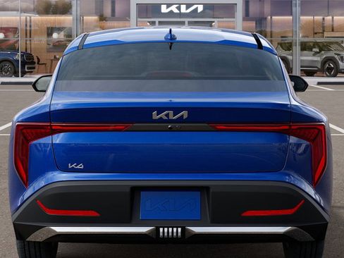New 2025 Kia K4 LXS image 14