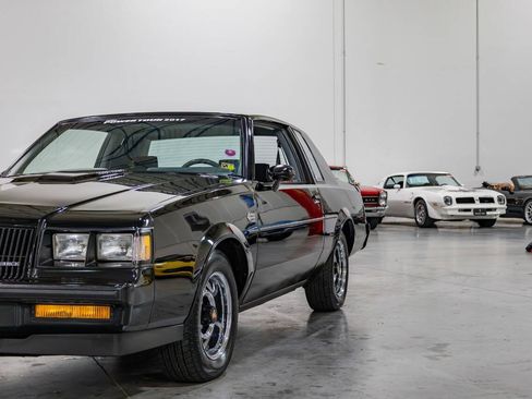 Used 1987 Buick Regal Coupe RWD image 28