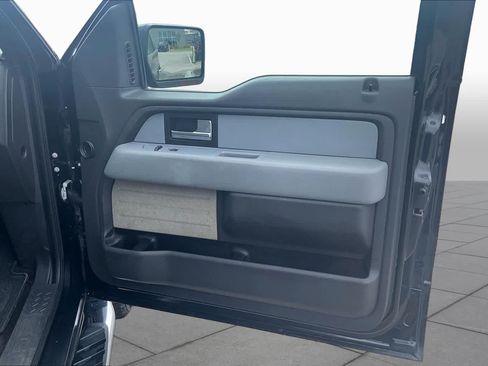 Used 2014 Ford F150 XLT w/ Equipment Group 302A Luxury AWD/4WD image 22