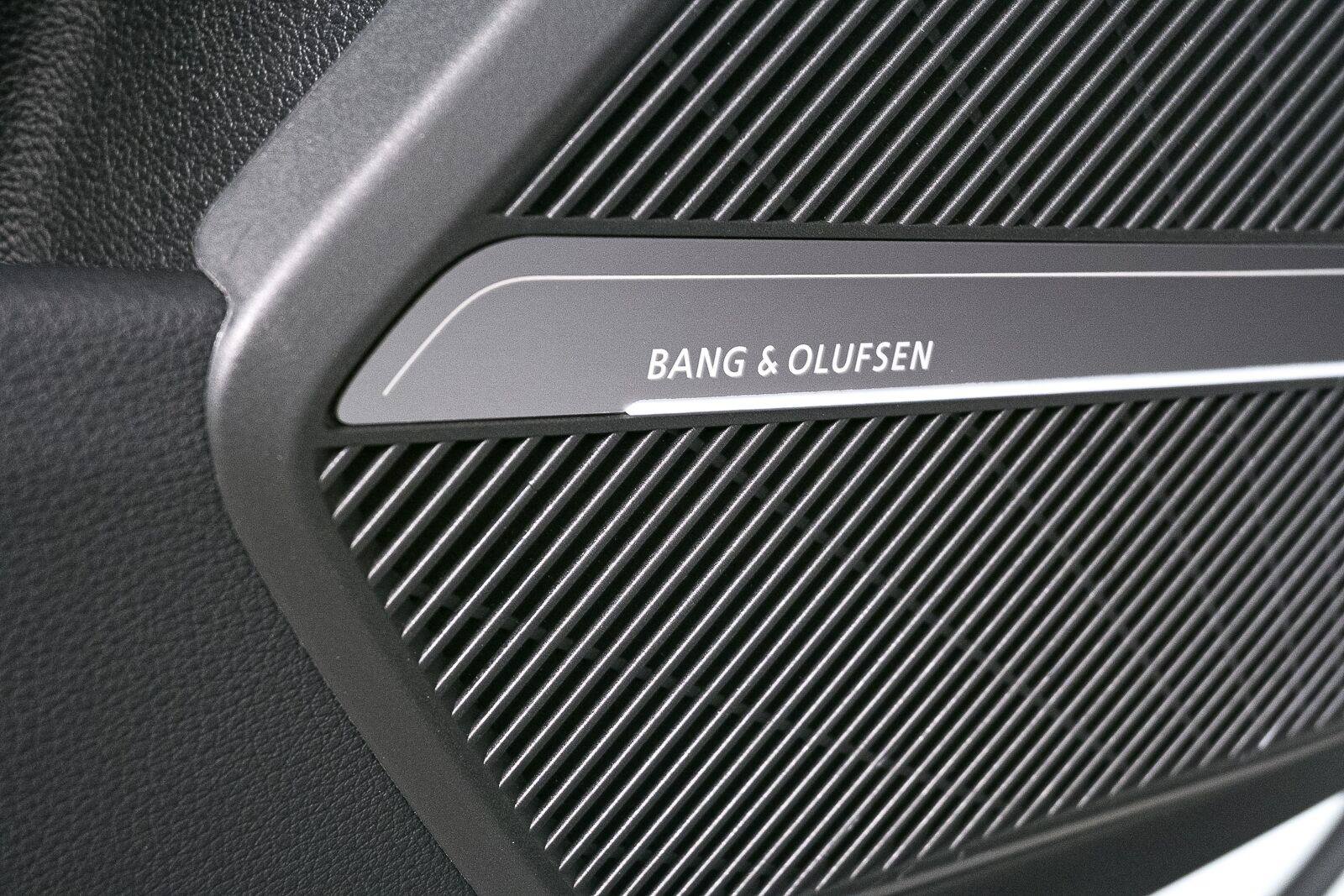 Used 2024 Audi SQ5 Premium Plus AWD/4WD image 9