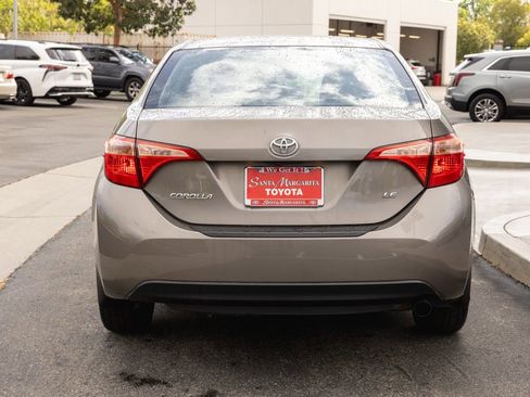 Used 2019 Toyota Corolla LE image 6