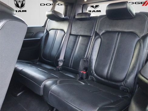 Used 2023 Jeep Wagoneer L Series II image 13