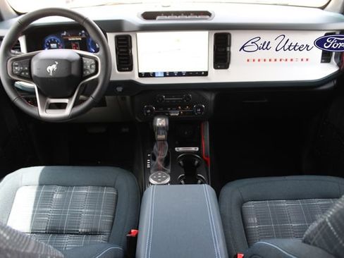 New 2026 Ford Bronco Heritage Edition AWD/4WD image 11