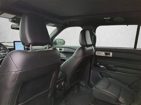 Used 2023 Ford Explorer ST w/ Equipment Group 401A image 19