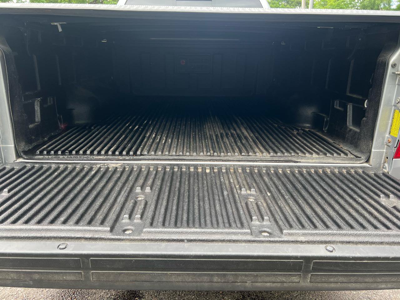 Used 2016 Toyota Tundra SR AWD/4WD image 11