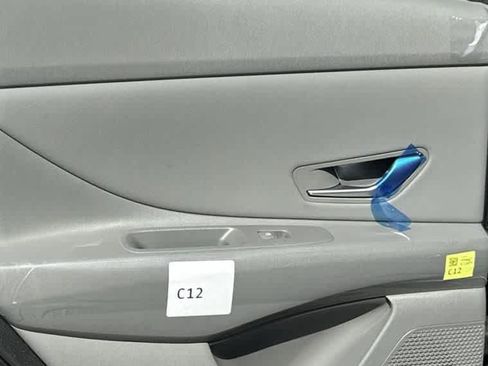 New 2025 Hyundai Elantra Sport image 32