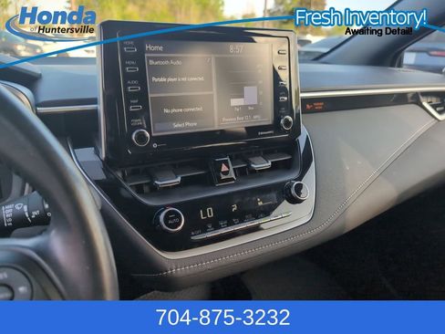 Used 2021 Toyota Corolla SE image 25