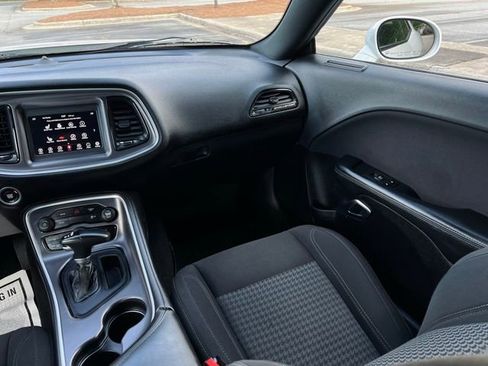 Used 2019 Dodge Challenger SXT w/ Blacktop Package RWD image 20