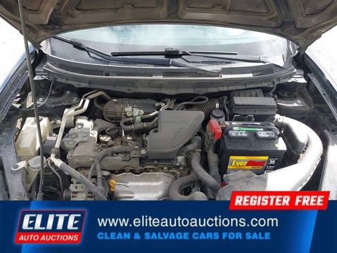 Used 2013 Nissan Rogue SV w/ Premium Pkg image 19