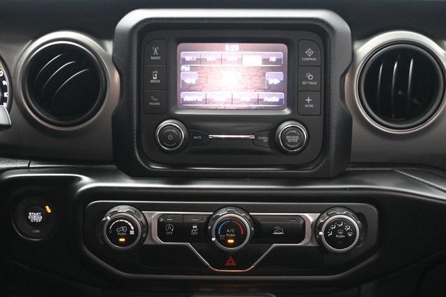 Used 2021 Jeep Gladiator Sport AWD/4WD image 17