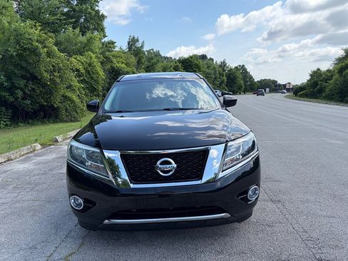 Used 2015 Nissan Pathfinder SV w/ Cargo Package AWD/4WD image 8