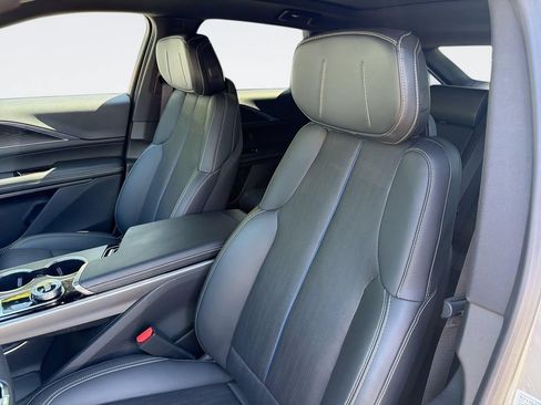 Certified 2024 Cadillac Lyriq Sport RWD image 23