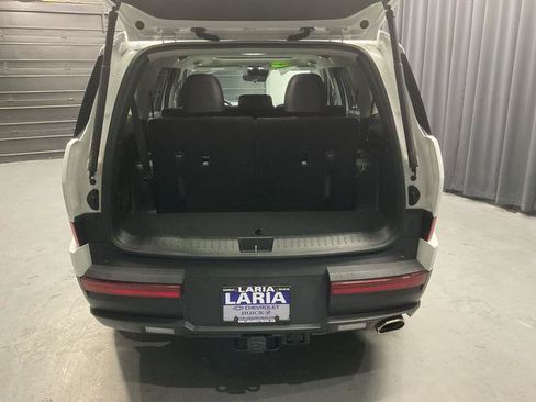 Used 2024 Hyundai Santa Fe XRT AWD/4WD image 6