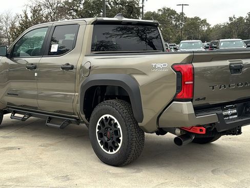 New 2026 Toyota Tacoma TRD Off-Road image 6